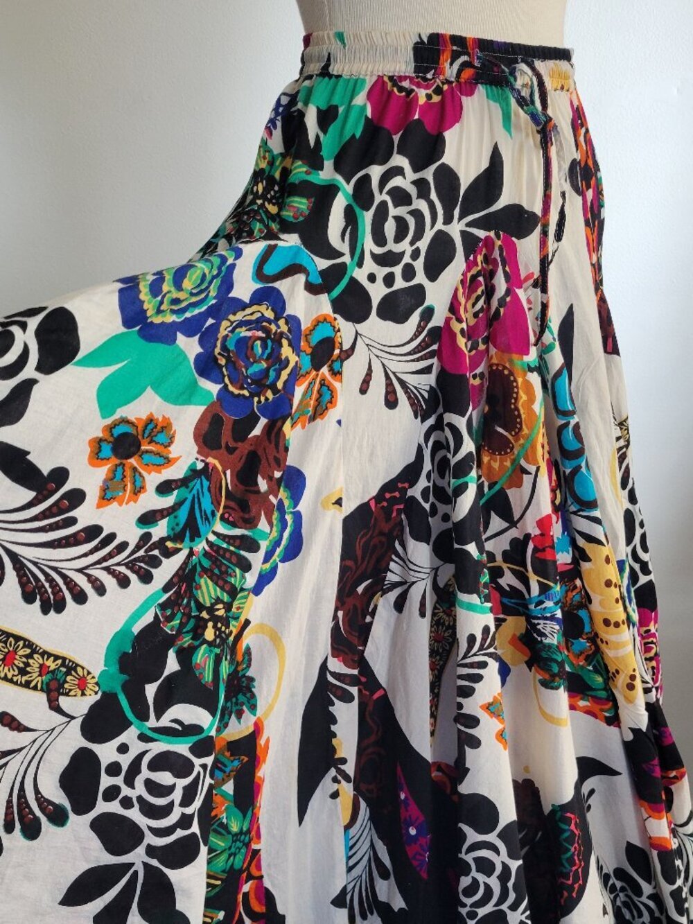 BOHO Olivia & Grace Flowy Floral Festival Artsy Maxi Skirt